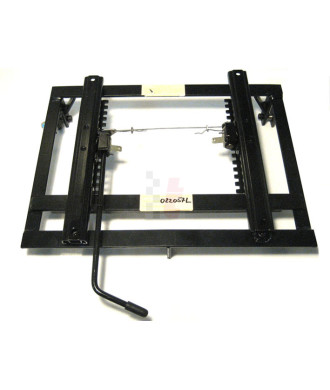 Sitzkonsole (nicht klappbar) VW Polo / Derby (Bj. 08/78-09/94) / links